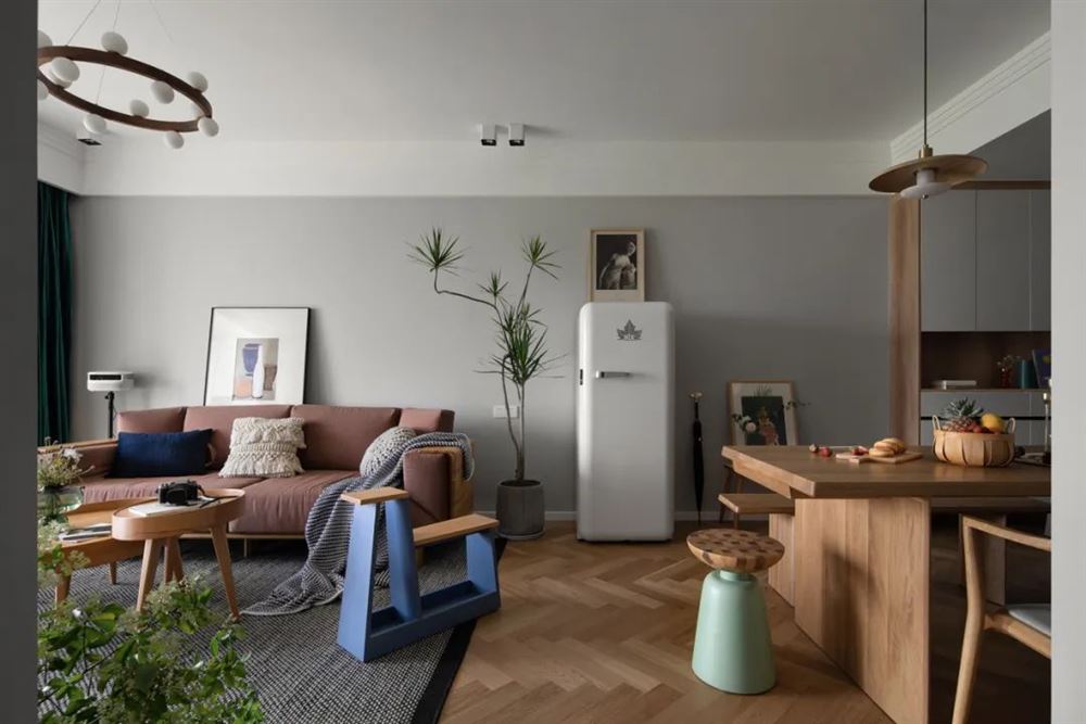 茂名市東方新城北歐風(fēng)格三居室裝修案例