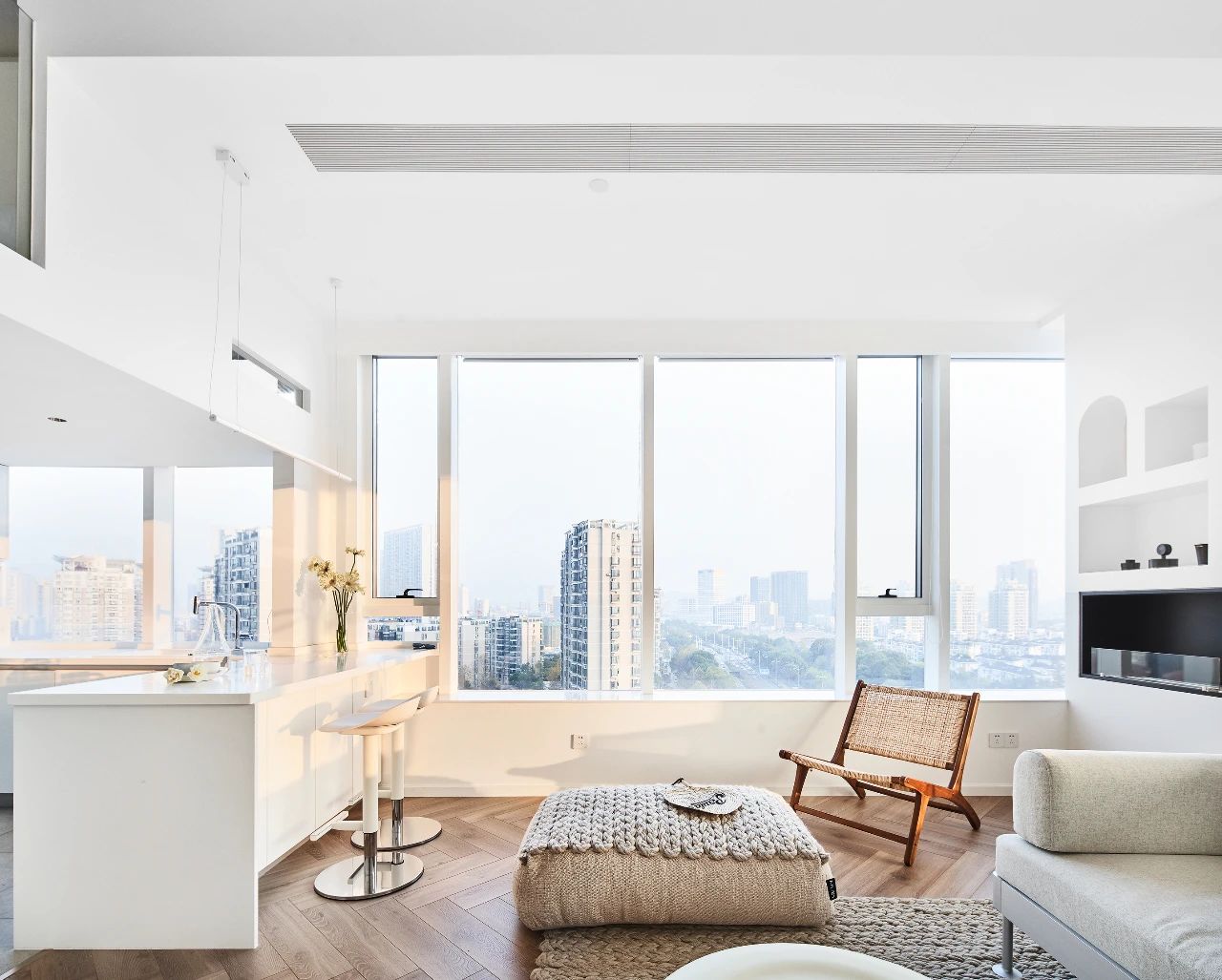 裝修案例極簡風格復式裝修效果圖-餐廳 裝修案例極簡風格復式裝修效果圖-餐廳